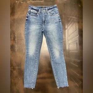 Lucky brand ankle jeans.